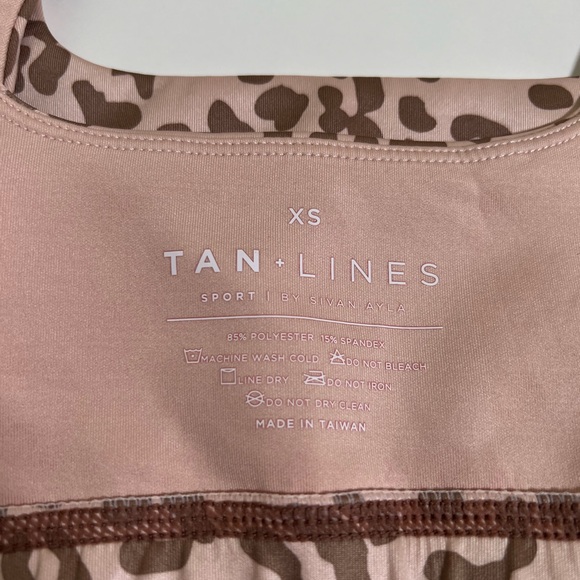 Tan + Lines Sport Laguna Bra in Leopard Size XS - Picture 3 of 3